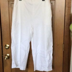 Coldwater Creek Cargo Style Capri Pants